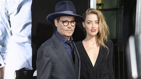 Amber Heards topless photo sent to Johnny Depp。